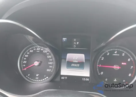 2018 Mercedes-Benz C 300 из США, поврежденный, VIN 55SWF4JB4JU280118